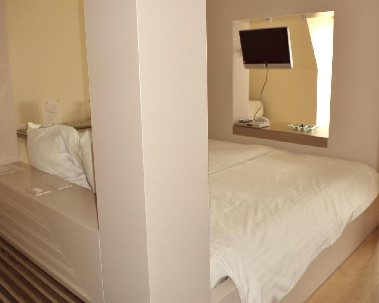 Hotel Recour Поперінґе Екстер'єр фото