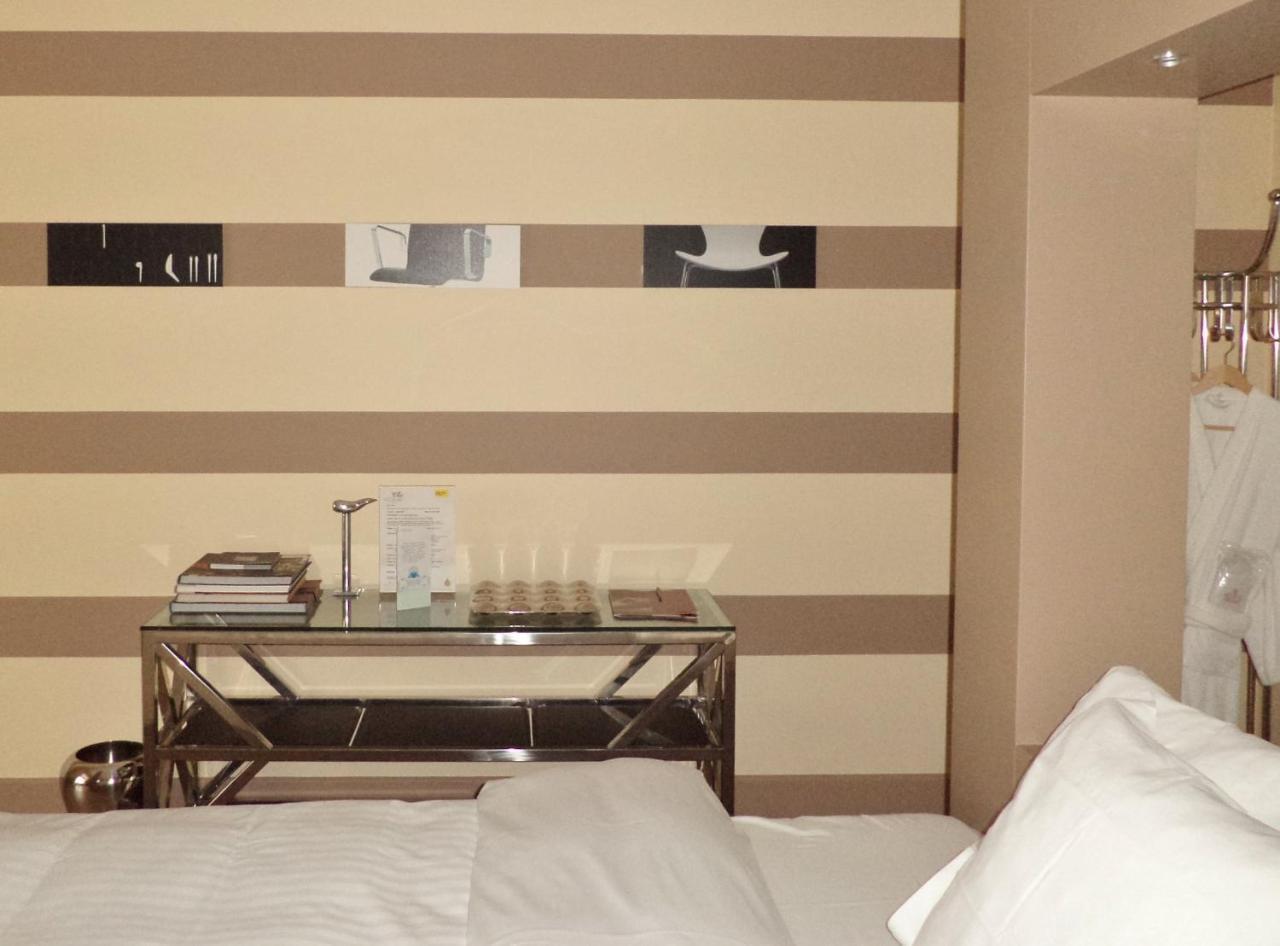 Hotel Recour Поперінґе Екстер'єр фото